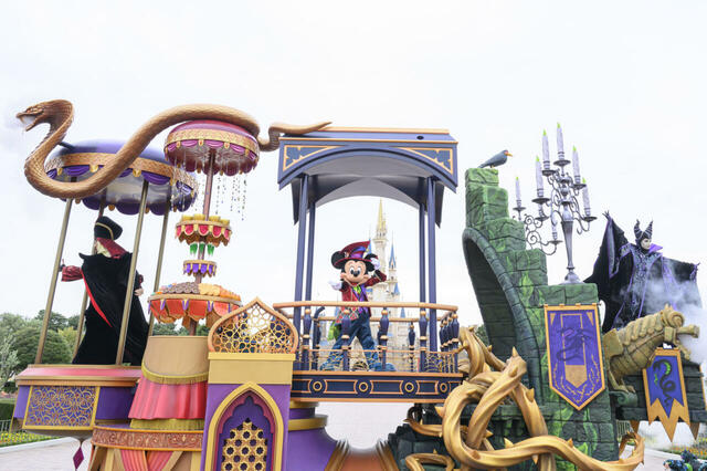 東京ディズニーランド「ザ・ヴィランズ・ハロウィーンInto the Frenzy”」プレスプレビューの様子