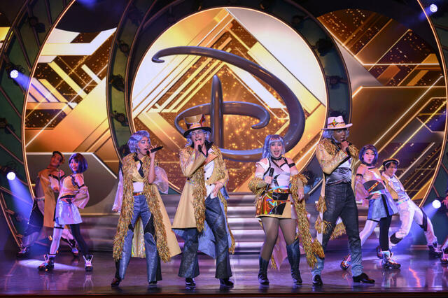 The D-Groovationz4 Live: Happy! Funky! Groovy! Tour