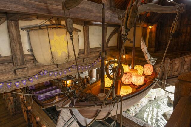 東京ディズニーシー「ファンタジースプリングス」内「ラプンツェルのランタンフェスティバル」