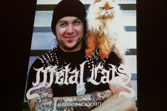 にゃんこ堂は神楽坂に実在するお店なので、気になる方はぜひ行ってみてください。(姉川書店という本屋さんの中にあります)