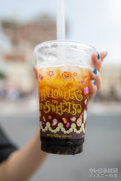 全タピオカ好き女子必見 Tds スパークリングブラックタピオカティードリンク の 映え がすごい ディズニー特集 ウレぴあ総研