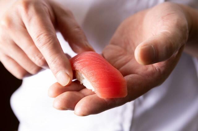 「握り寿司」＜大人5,000円＞【札幌エクセルホテル東急が「ファミリーディナーブッフェ」をGWの3日間限定で開催】