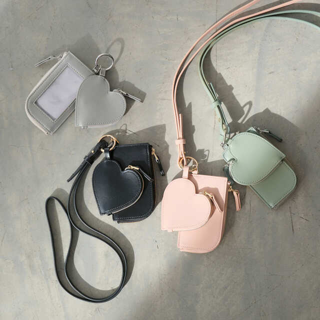 【Afternoon Tea LIVING】「ハート2連ショルダー」各¥4,950