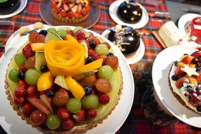 フォトジェニックなフルーツケーキ