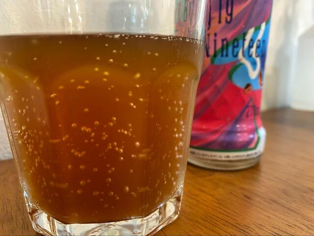 【トップバリュ　クラフトコーラ By19 Nineteen】強過ぎない炭酸で飲みやすい