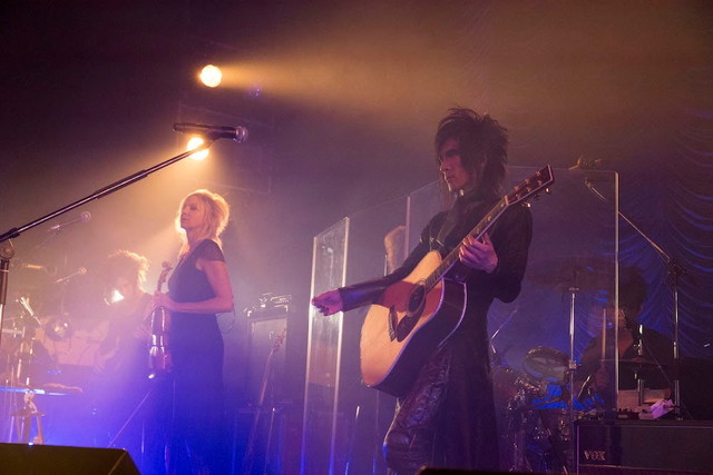 「MORRIE Solo Live 2015 “HARD CORE REVERIES”2DAYS」　撮影・大島康一 