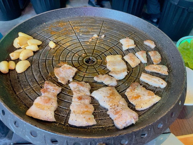 【韓国大衆酒場 ラッキーソウル 渋谷文化村通り店 実食レポート】子ども用に小さく切り分けてくれました