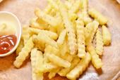 懐かしい形のポテトフライ