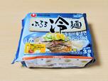 【農心ジャパン ふるる冷麺 1550g（155g×10食） 1198円】個包装された袋にも調理方法が記載されている