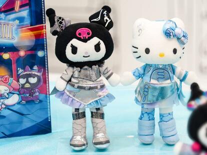 サンリオ】話題の“足長キティ”も登場！Y3Kな夏祭りグッズが