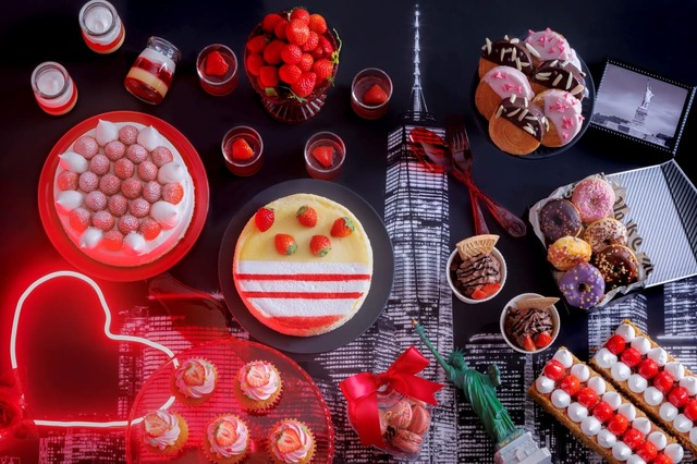 【ホテルニューオータニ大阪】「アメリカ・ニューヨーク」をテーマにしたスイーツが並ぶ2月のいちごビュッフェ