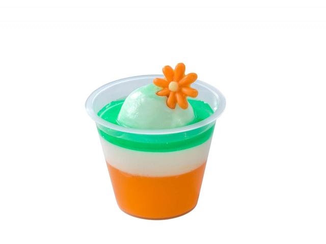 「ディズニー・イースター」レアチーズムース＆オレンジゼリー、スーベニアカップ付き 900円｜東京ディズニーランド「スウィートハート・カフェ」