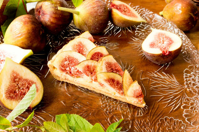 「福岡県産 イチジク“とよみつひめ”のタルト」シンプルだけど素材の味をしっかりと楽しめる