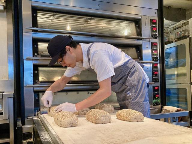 ベーカリーシェフの川原司さん／No.4