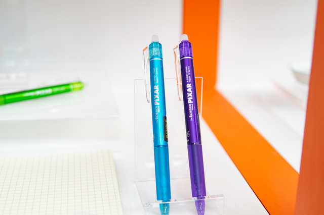 「PIXARのひみつ展 いのちを生みだすサイエンス」会場限定グッズ