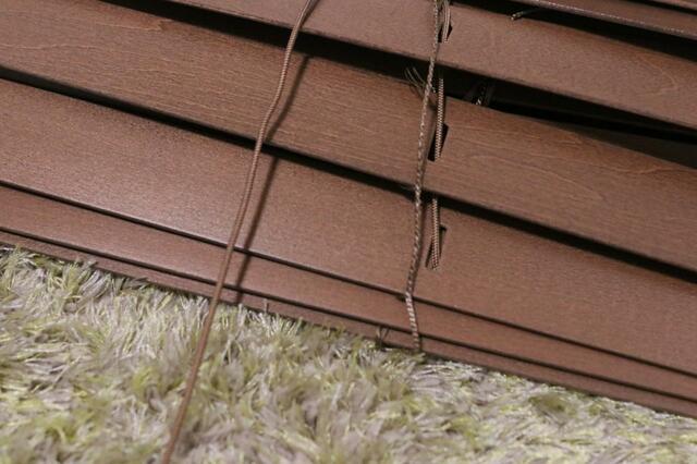 【ニトリ 木製ブラインド(ヴェントMBR 60x138)】カラーはホワイト、ナチュラル、ミドルブラウンから選べます