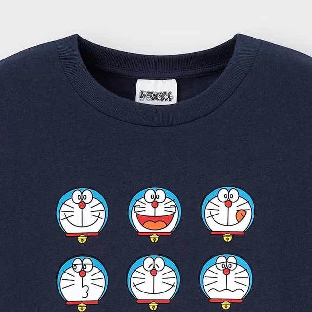 KIDS(男女兼用)グラフィックT(半袖) DORAEMON ¥990