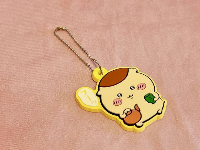 【ちいかわ100円雑貨】くりまんじゅうはお酒ではなくお茶を持っています。つぶらな瞳がキュート！