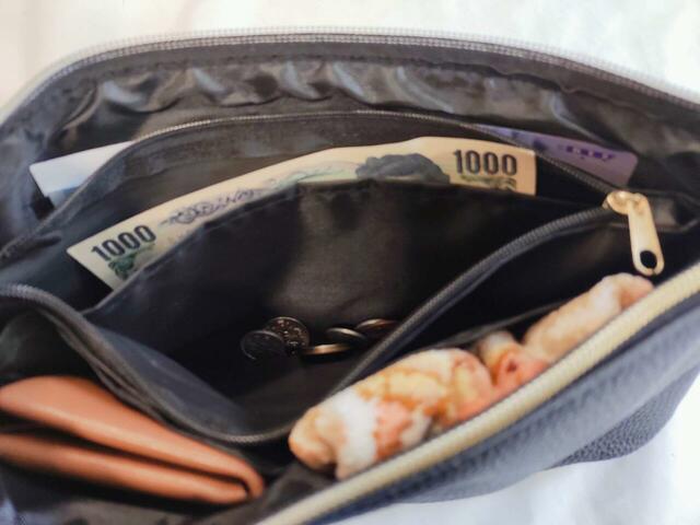 お札や小銭を仕分けできる