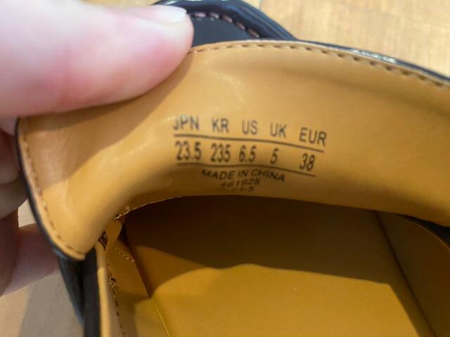 【UNIQLO:C　コンフィールタッチローファー】合成皮革素材で水洗い不可