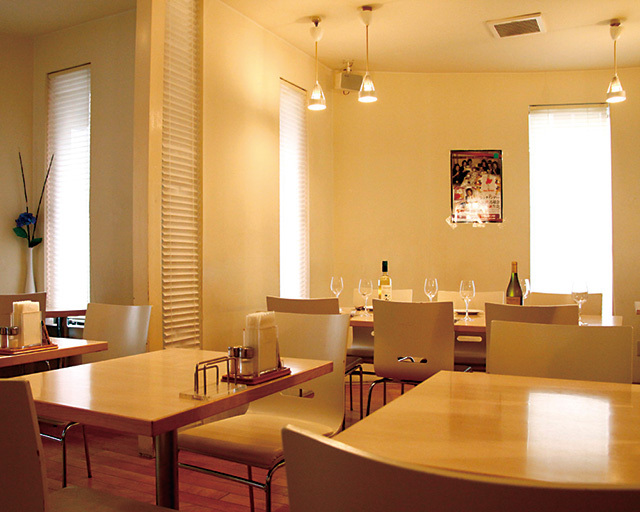 グリル ド ビエント 西新宿店 内観