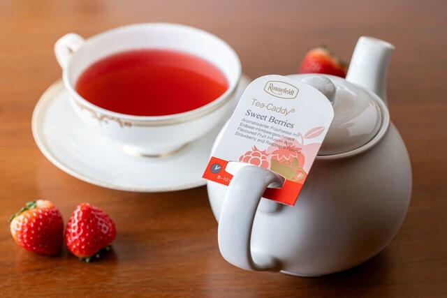 「ロンネフェルトは12種類」＜期間：2026年1月5日～4月30日＞【“断面美”ミルフィーユやフレジエが登場！苺がきらめく「横浜ベイシェラトンのナイトスイーツブッフェ」】