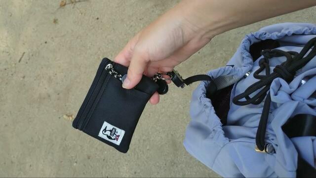 【BAYFLOW　3WAY撥水アジャスタートート】ICカード類は外ポケットのキーリングに付けておくと超便利です！