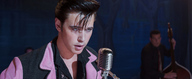 『エルヴィス』