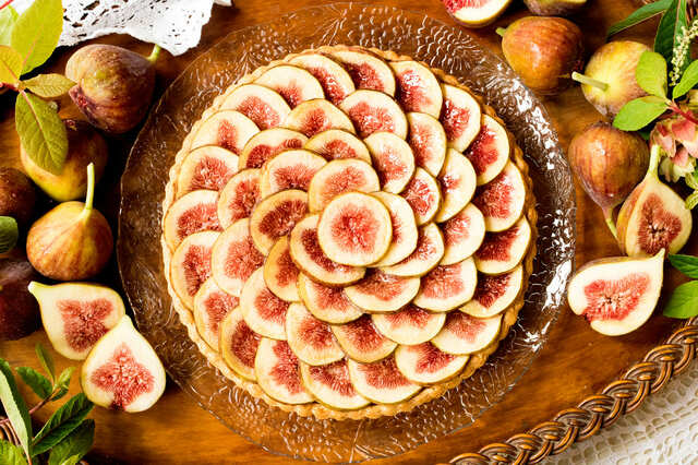 【キル フェ ボン「福岡県産 イチジク“とよみつひめ”のタルト」】whole(25cm)¥8,640　※小サイズのホールケーキの取り扱い有