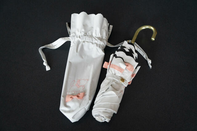 マリー おしゃれキャット 折りたたみ傘 晴雨兼用 SHINY DAY 4,000円