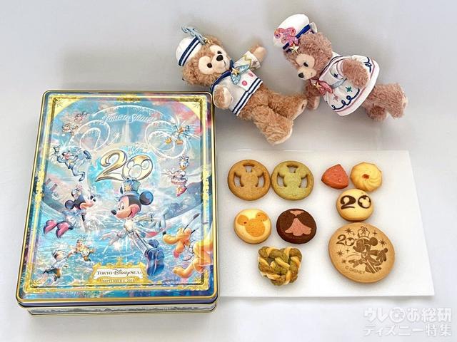 アソーテッド・クッキーとぬいぐるみバッジ