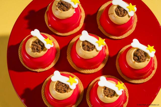 「スヌーピーのカーニバルグルメ」＜期間：2024年7月6日〜9月16日＞【【スヌーピー】カラフルな“サーカススイーツ”が食べ放題！ヒルトン広島でスヌーピーと仲間たちの夏のスイーツカーニバル！】