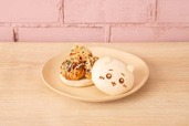 【ちいかわベーカリー OSAKA】大阪初出店を記念した大阪限定の「ちいかわたこせんバーガー」が登場