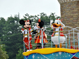 TDL「ディズニー夏祭り」2015 キッズ向けプログラム「おんどこどん!」撮影 / MezzoMiki
