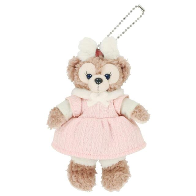 ぬいぐるみバッジ 2,800円|東京ディズニーシー「ダッフィー&フレンズのメイキング・ウインター・ウォーム」グッズ|販売店舗:東京ディズニーシー「マクダックス・デパートメントストア」|発売日:2026年11月2日(月)