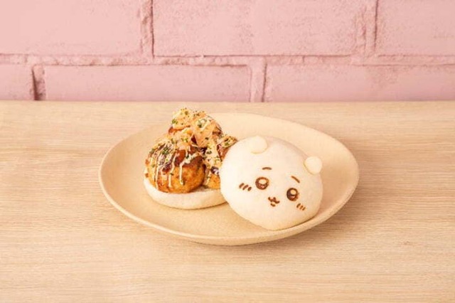 【ちいかわベーカリー OSAKA】大阪初出店を記念した大阪限定の「ちいかわたこせんバーガー」が登場