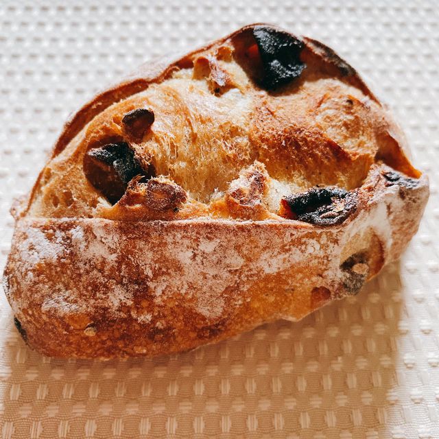 boulangerie coron「パン・オ・マングー」