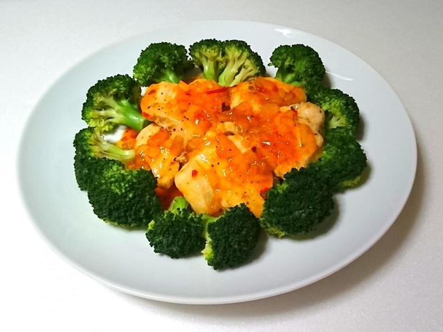 タイキッチン　スイートチリソース　1L　728円