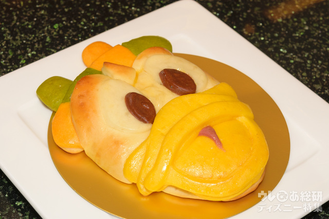 “ディズニー夏祭り”スペシャルブレッド 670円|チックタック・ダイナー