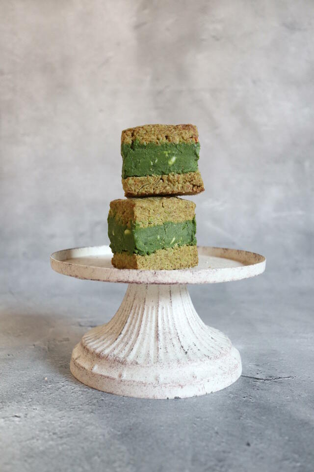 自家製酵母のスコーンのお店-tobira-「スコーンサンド 濃厚抹茶」