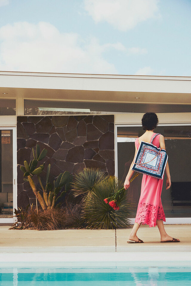 【LeSportsac/レスポートサック アトリエ2026春夏新作】LG Chain Tote/H40×W42×D9cm Orange ¥39,600