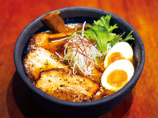 俺の創作らぁめん 極や 上野広小路店 特製海老ポタらぁめん　900円　