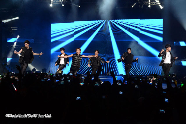 B.A.P＠『K-POP FESTIVAL MUSIC BANK in メキシコ』　©Music Bank World Tour Ltd
