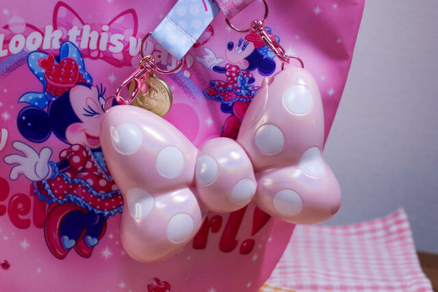 グミキャンディ、ミニスナックケース付き 1400円｜付けても可愛い