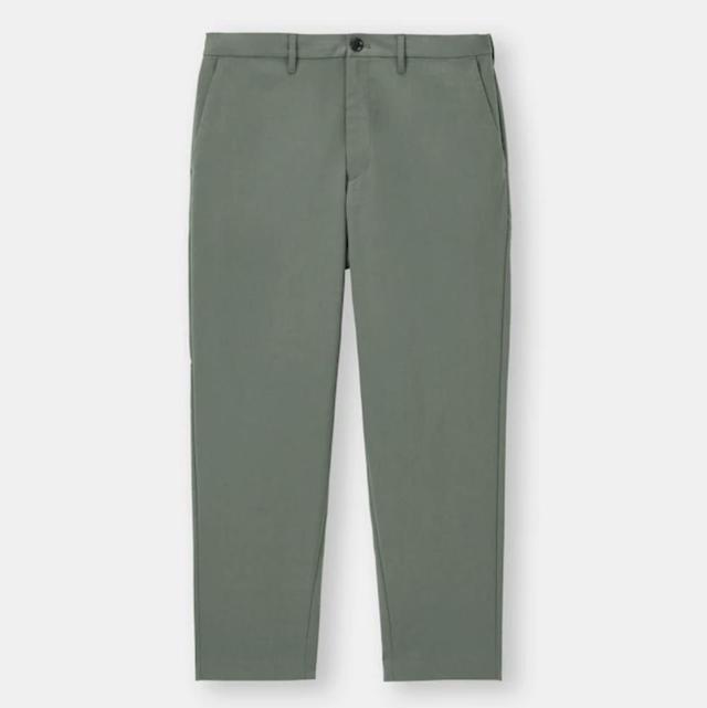 【GU】イージーアンクルパンツ 画像提供:GU