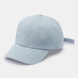 【GU（ジーユー） キャップ】淡いくすみブルーで夏らしいファッションに早変わり(画像提供:GU)