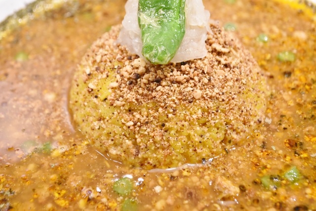 スープのベースは企業秘密だそう