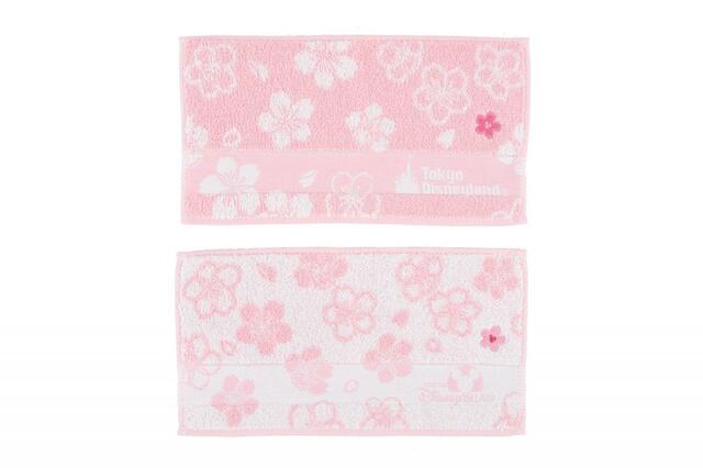 ミニタオルセット 900円｜サイズ：（1枚あたり）縦約12×横約25cm｜東京ディズニーリゾート「サクラ」モチーフグッズ｜販売店舗：東京ディズニーランド「ギャグファクトリー/ファイブ・アンド・ダイム」、東京ディズニーシー「ベッラ・ミンニ・コレクション」｜発売日：2023年2月2日（木）