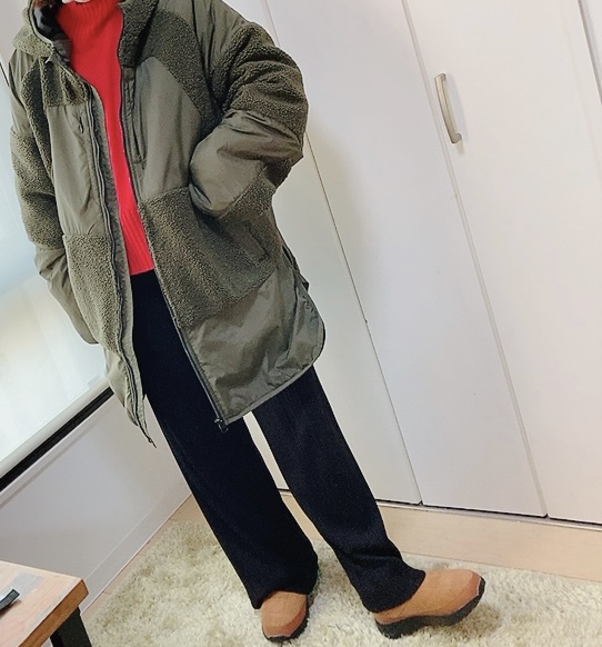 【ワークマン コーデュロイモック】冬場の旅行やアウトドアにも重宝しそう