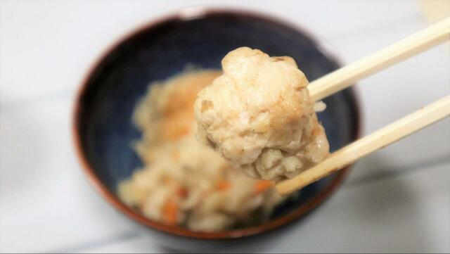 【鳥貴族 とり釜めし】こんなに大きい鶏肉が入っていたとは